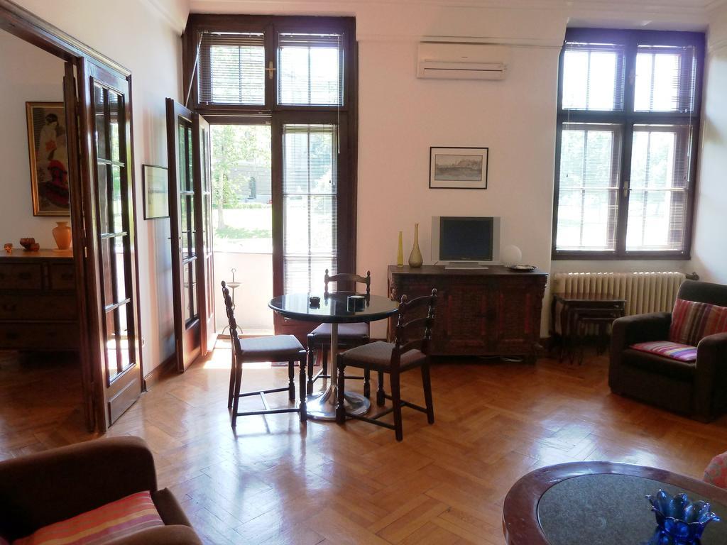 Apartment Parliament Park بلغراد المظهر الخارجي الصورة